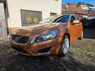 volvo s60 2.0t autom. tüv neu. gepflegt. memory.navi
