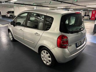 grand modus 1.6 16v bva 100000kms distribution/vidange bva ok