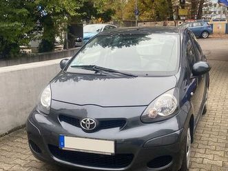toyota aygo (2011) nur 85.000 km!