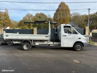 mercedes sprinter benne grue