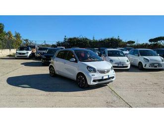 smart forfour 1.0cc 71cv tetto panoramico