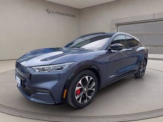 ford mustang mach-e extended range awd 351cv auto del 2021