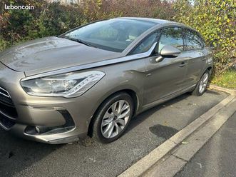 citroën ds5 executive 200ch etg6 hybride diesel garantie12 mois
