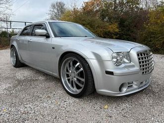 2006 chrysler 300c 6.1 srt-8 saloon 4d