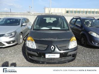 renault modus 2004 - modus 1.5 dci confort authentique