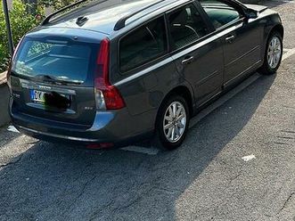 volvo v50 2.0
