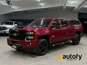chevrolet silverado 2500 hd crew cab 6.6 v8 4wd high country