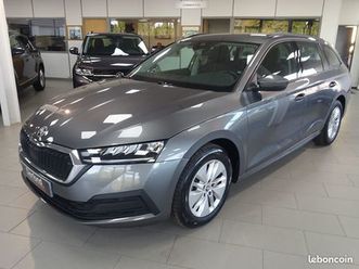 SKODA OCTAVIA COMBI skoda-octavia-combi-ambition-tdi-116cv-dsg