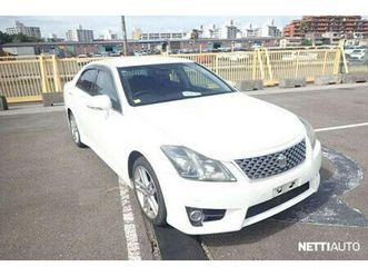 TOYOTA CROWN grs204-athlete-rahoitus-myos-ilman-kasirahaa