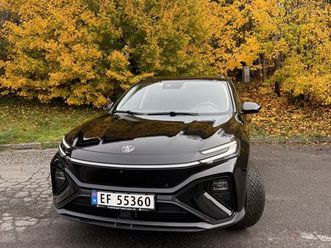 luxury - 1 eier - acc - navi - skinn - 360 - keyless++