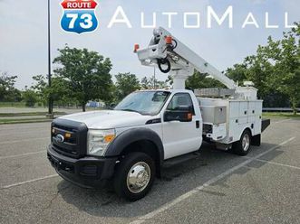 2012 ford f-550 bucket truck 35 ft only 111k mil