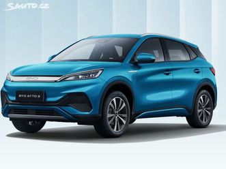byd atto 3 design*60kwh*my25pano*t.čerp.