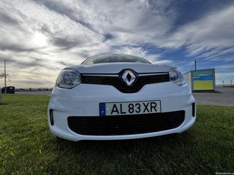 renault twingo intense dezembro/21