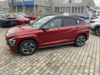 hyundai kona 0,0 kona ev 26 64,8 czech edition tt v2l czech editio ev czech edition suv - suv elektro