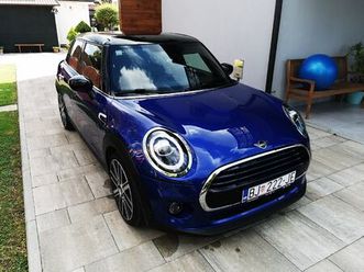 mini cooper mini cooper 1.5 sport automatik, 2020 god.