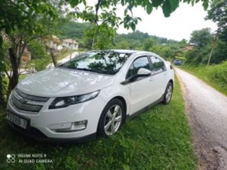 chevrolet volt нов внос холандия lpg ≫ 2013 • 15 490 лв. • id