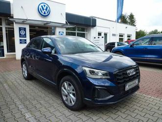 audi q2 35 tfsi aut+shz+nav+parklenk+leder