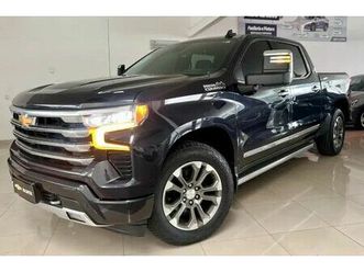 high country 5.3 v8 awd aut.