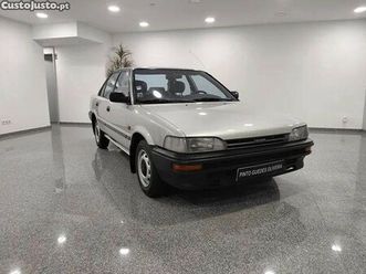 toyota corolla sedan 1.3 xl 12v maio/89