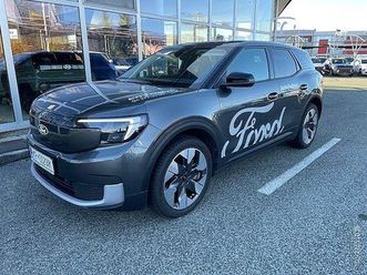 ford explorer ev dvojni elek. 79 kwh 250kw awd premium