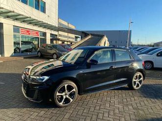 spb 30 tfsi identity black edition
