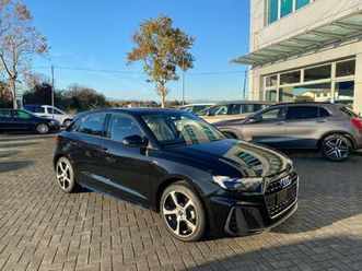 spb 30 tfsi identity black edition