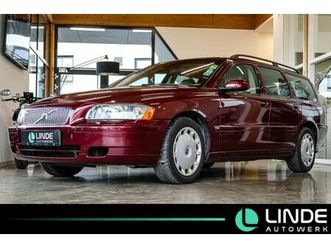 volvo v70 2.4 momentum |ahk|bi-xenon|navi|tempo.|