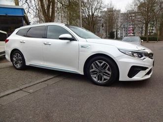 kia optima 2.0 gdi plug-in hyb. panorana,led.kamera,
