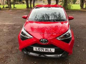 1.0 vvt-i x-play euro 6 (start/stop) 5dr