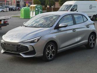 3 comfort gps+aplle carplay+camera+...