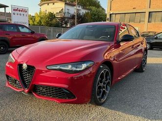 alfa romeo giulia giulia 2.0 turbo 280 cv at8 awd q4 veloce
