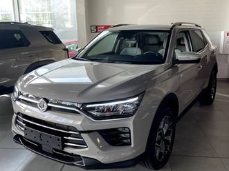 ssangyong korando 1.5 turbo e-xgi 163k premium awd a/t