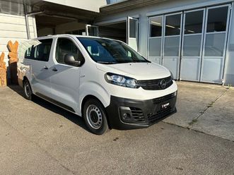 vivaro combi 2.0 cdti essentia s/s l