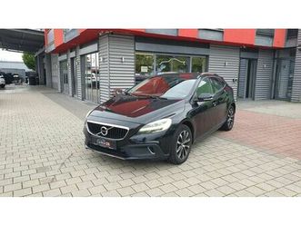 volvo v40 cross country, tüv service neu