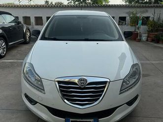 lancia delta 1.4 benzina/gpl