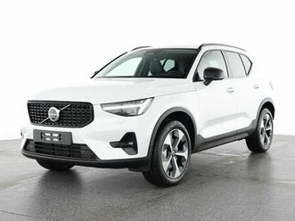 volvo xc40 b3 b dkg plus dark