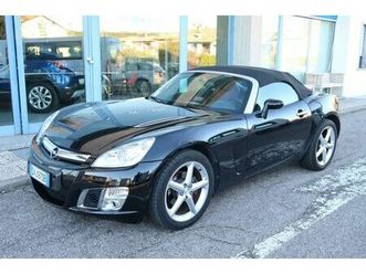 opel gt 2.0 turbo 16v