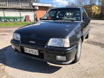 opel-kadett-gsi-2000-16v