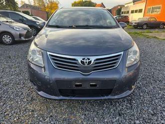 avensis sw 2.0 d-4d luna dpf