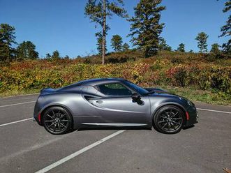 2017 alfa romeo 4c coupe - one owner 20k miles