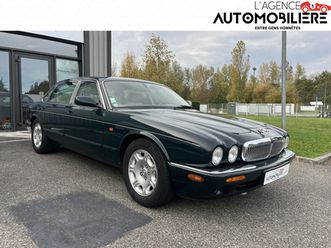 4.0 v8 284cv sovereign (xj84) - faible kilométrage