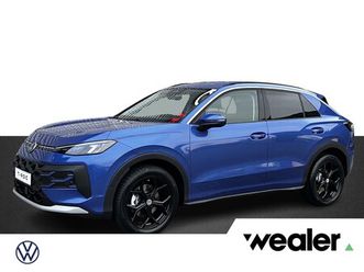 volkswagen t-roc - life first edition 1.5 etsi 85 kw / 116 pk dsg | comfort pakket | 18 inch huntsville black