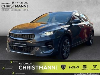 xcee´d spirit ´´ xclusive-paket´´ ´´navigation´´ ´´klima´´ ´´kamera´´