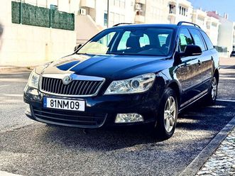 skoda octavia break 1.6 tdi maio/13