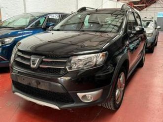 ② dacia sandero stepway 0.9 essence — dacia — 2ememain