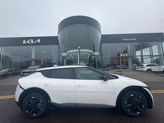 new model ev6 sport demo, 84.0 kwh battery, *7 year warranty* *3 year aa* multi-function steering wheel, sat nav, cruise control,