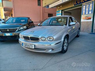 jaguar x-type jaguar x-type 2.5 v6 24v cat executi