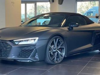 r8 2ª serie r8 spyder v10 rwd s tronic performance