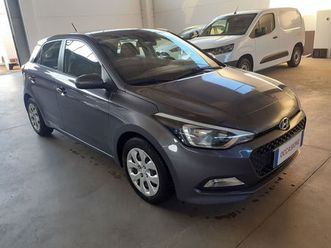 hyundai i20 1.1 crdi 12v 5 porte classic del 2018 usata a cremona