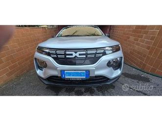 stupenda dacia spring elettrica come nuova !